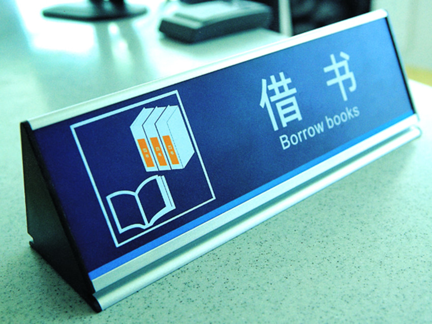 �_(t��i)��